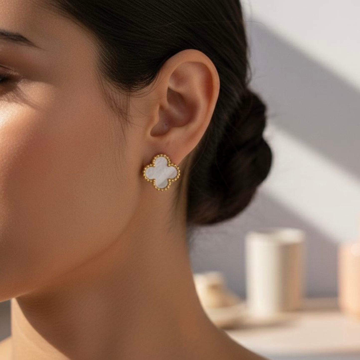 White fortune leaf studs