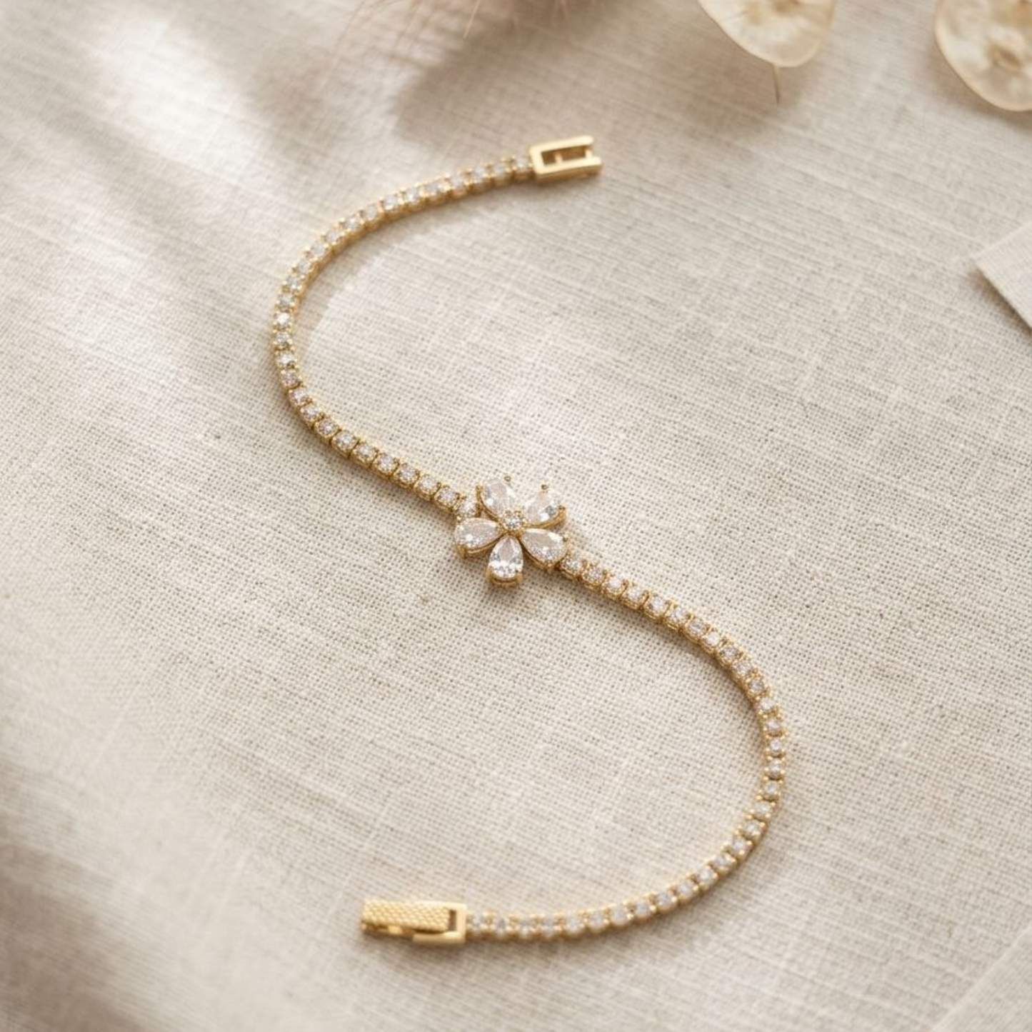 Daisy Luxe Bracelet