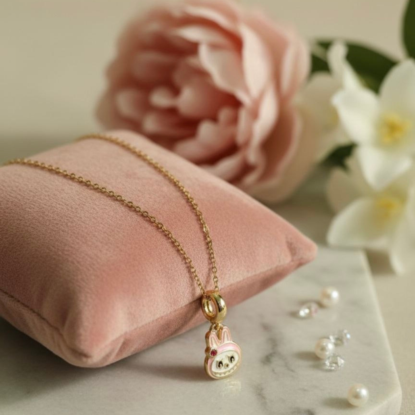 Labubu love Necklace