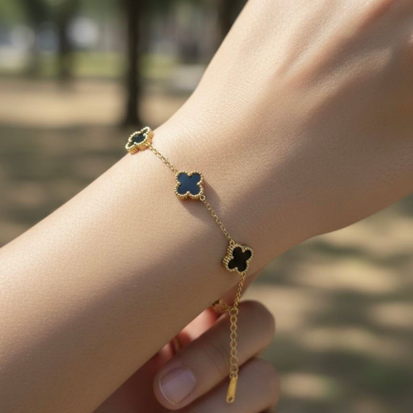 Fortune leaf bracelet