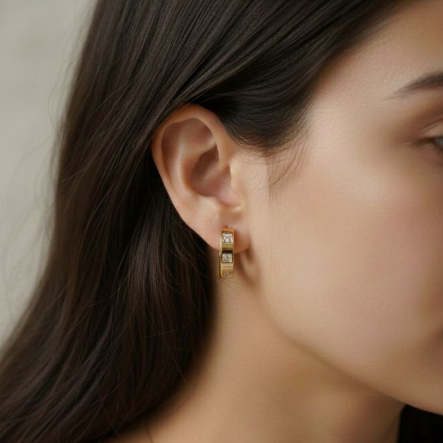 Radiance hoop earrings