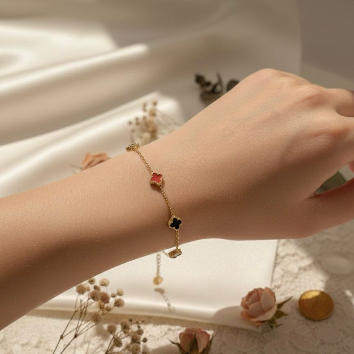 Fortune glow bracelet