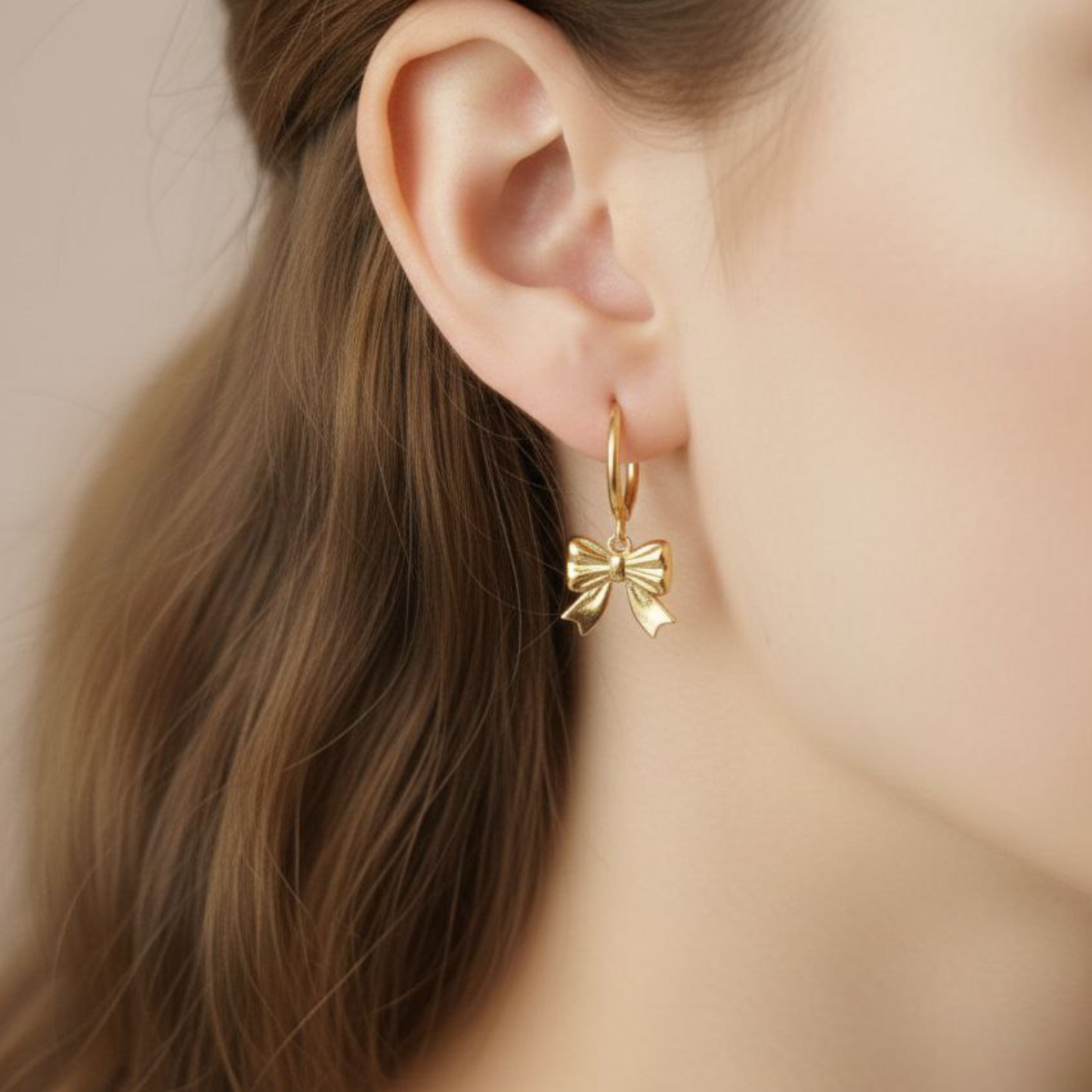 Petite bow earrings