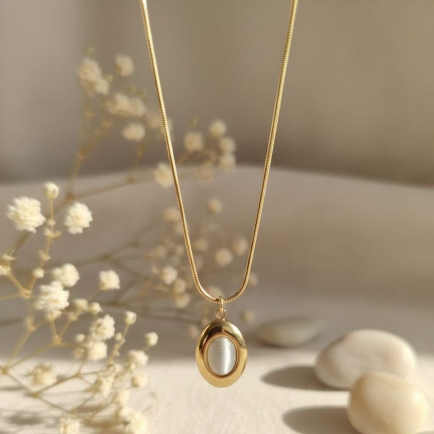 Moonbeam Necklace