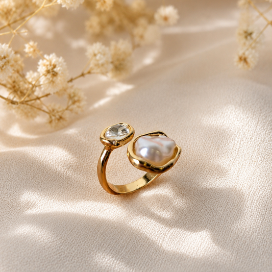 Opaline Ring